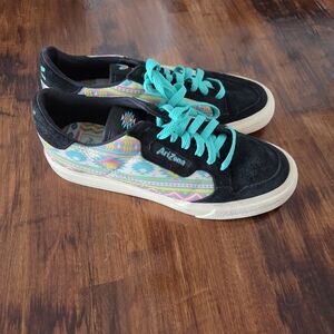 Arizona Tea CompanyX Adidas Women's Black and Teal Sneakers, Size 9